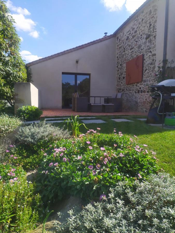 Apartamento La Loge Bertine Saint-Mars-la-Réorthe Exterior foto